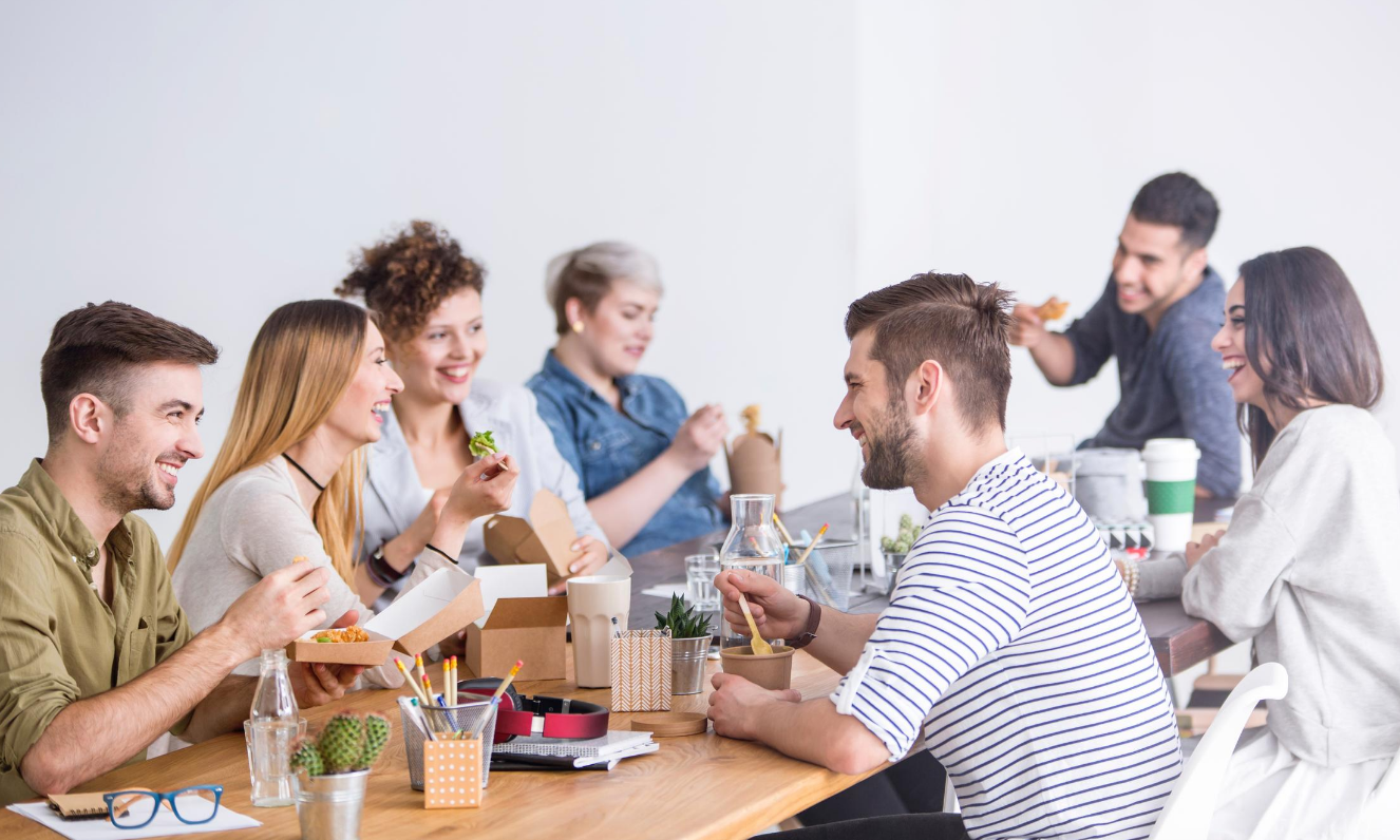 https://catercurator.com/blog/wp-content/uploads/How-To-Organize-A-Successful-Team-Building-Lunch.png