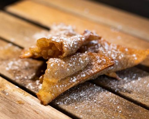 Apple Pie Egg Rolls