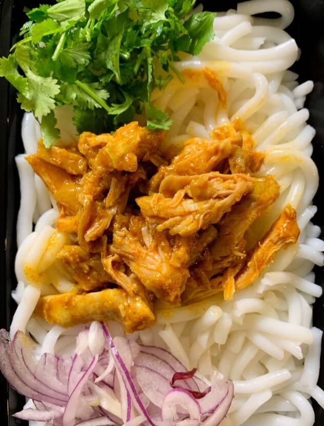 Chicken Noodle Salad (Nan Gyi Thoke)