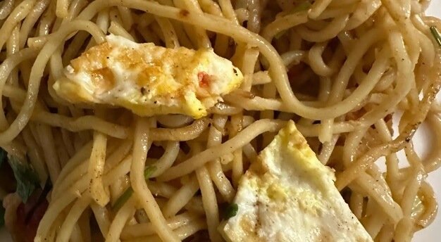 Egg Chilli Garlic Noodle